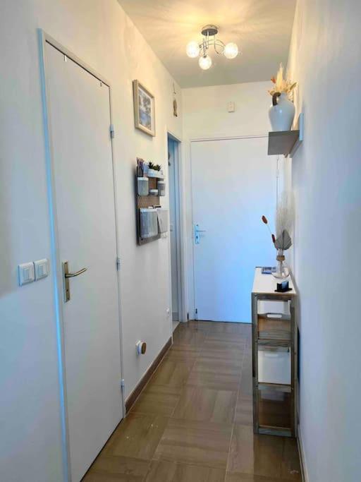 Studio Port Marina - Parking Prive, Climatise Au Ducal Villeneuve-Loubet Exterior foto